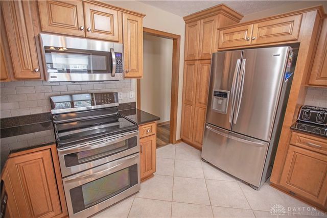 1250 Yankee Woods Drive, Washington Twp, OH 45458