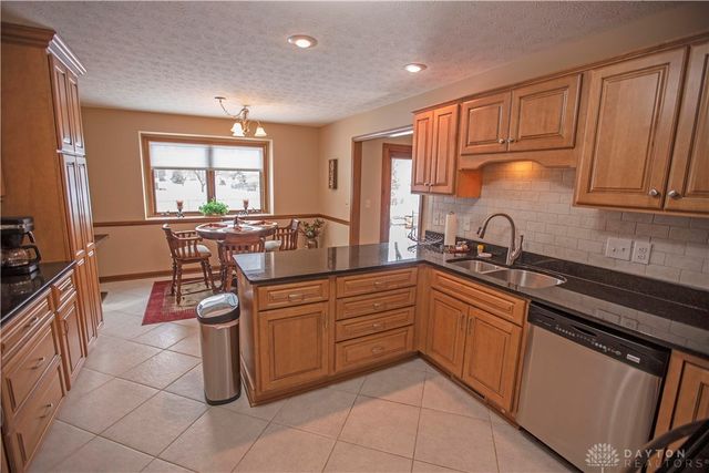 1250 Yankee Woods Drive, Washington Twp, OH 45458