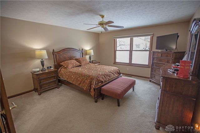 1250 Yankee Woods Drive, Washington Twp, OH 45458