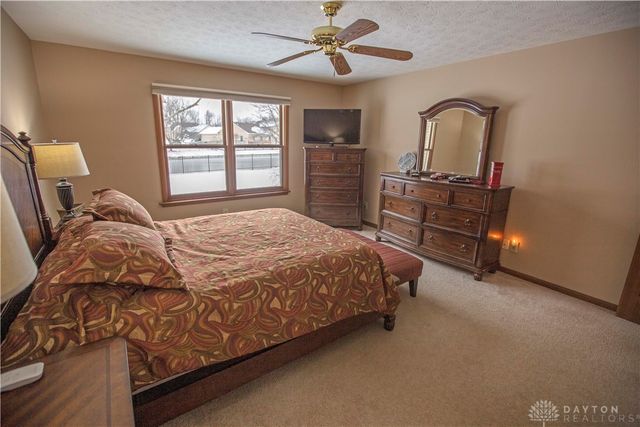 1250 Yankee Woods Drive, Washington Twp, OH 45458