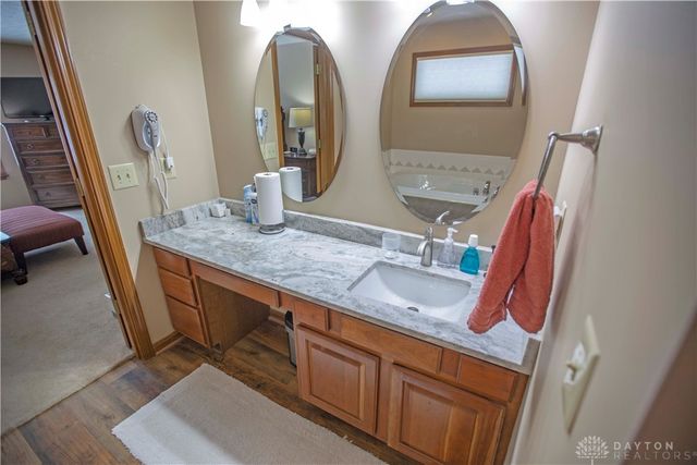 1250 Yankee Woods Drive, Washington Twp, OH 45458