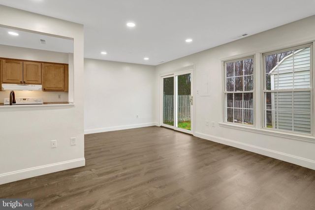 5840 BURKE MANOR CT, Burke, VA 22015