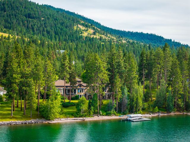 42816 Poplar Lane, Big Arm, MT 59910