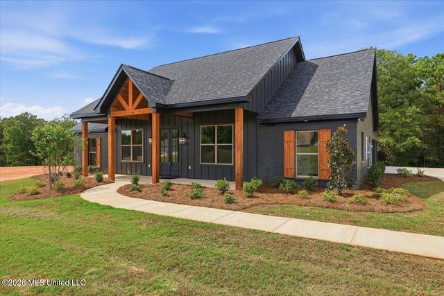 934 Mullican Road, Florence, MS 39073