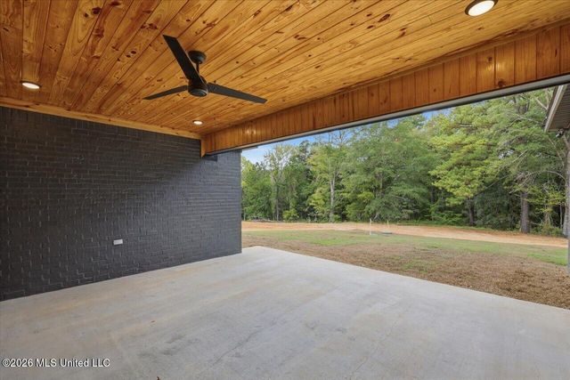 934 Mullican Road, Florence, MS 39073