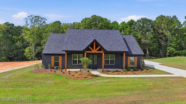 934 Mullican Road, Florence, MS 39073