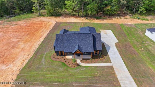934 Mullican Road, Florence, MS 39073