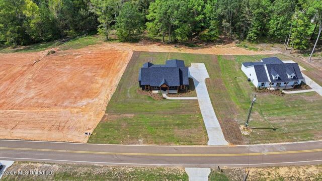 934 Mullican Road, Florence, MS 39073