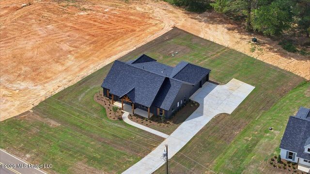 934 Mullican Road, Florence, MS 39073