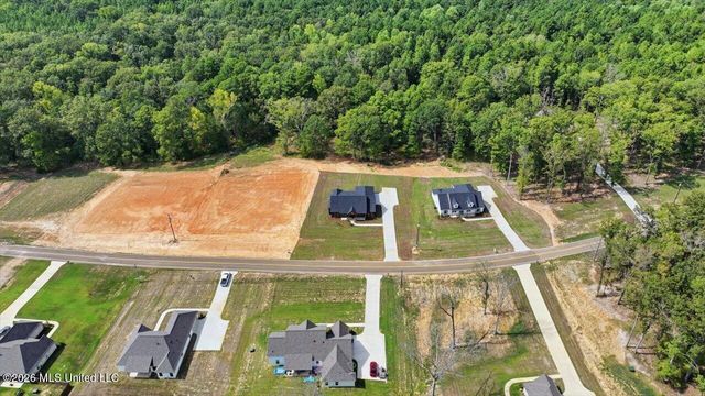 934 Mullican Road, Florence, MS 39073