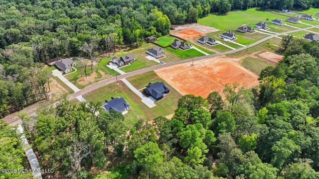 934 Mullican Road, Florence, MS 39073
