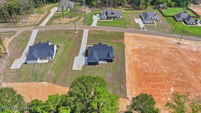 934 Mullican Road, Florence, MS 39073