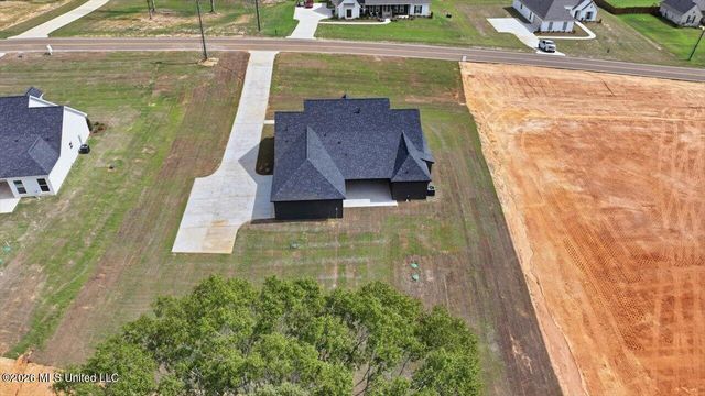 934 Mullican Road, Florence, MS 39073