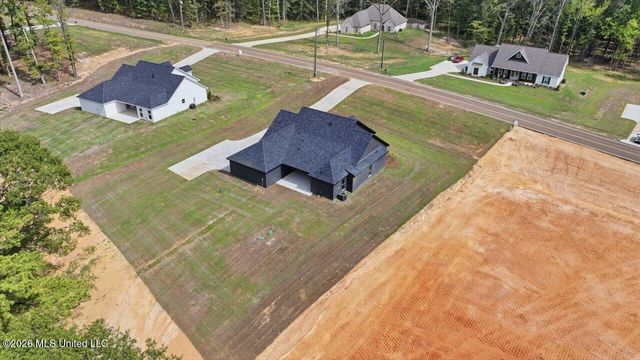 934 Mullican Road, Florence, MS 39073