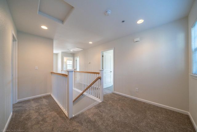 2340 Shining Star Way, Redding, CA 96003
