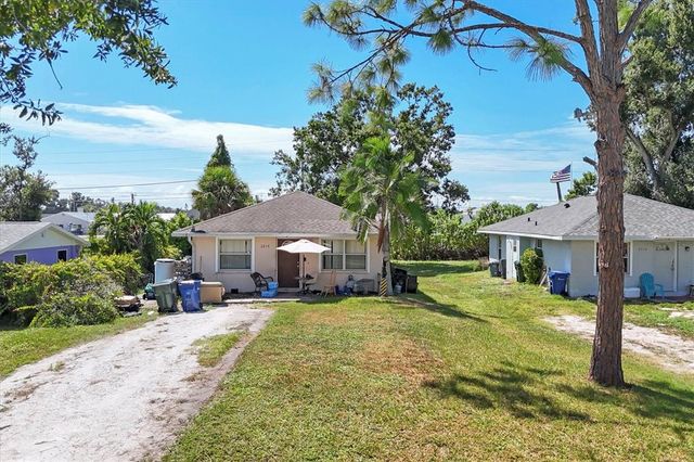 2210,2212,2214 PARK ROAD, Venice, FL 34293