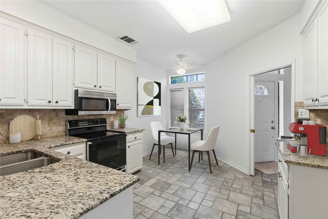 9961 Waterfront Trail 9961, Rowlett, TX 75087