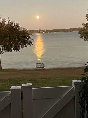 9961 Waterfront Trail 9961, Rowlett, TX 75087