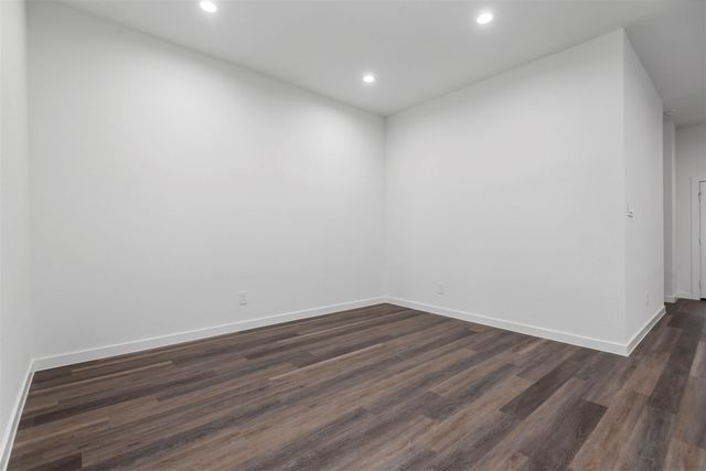 1069 Dancing Feather Street, Montgomery, TX 77316