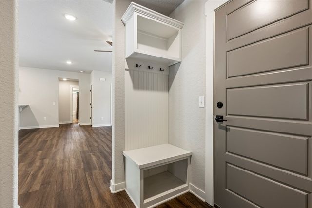 3 Bridle Circle, Bella Vista, AR 72715