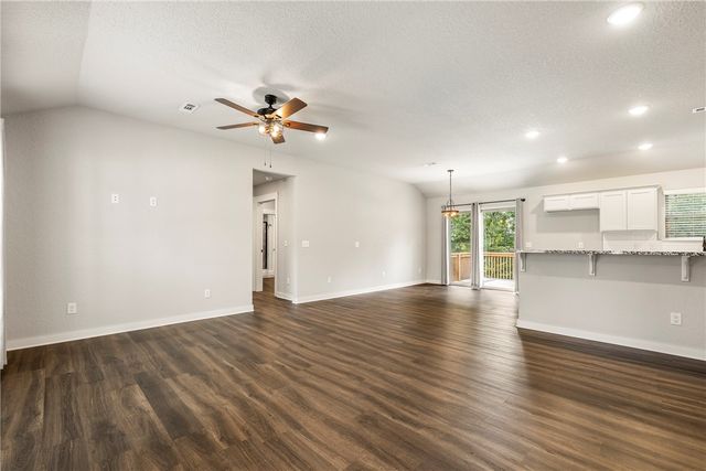 3 Bridle Circle, Bella Vista, AR 72715