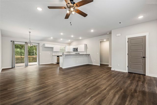 3 Bridle Circle, Bella Vista, AR 72715