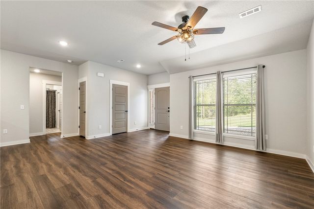 3 Bridle Circle, Bella Vista, AR 72715