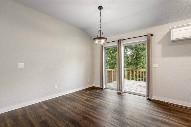 3 Bridle Circle, Bella Vista, AR 72715