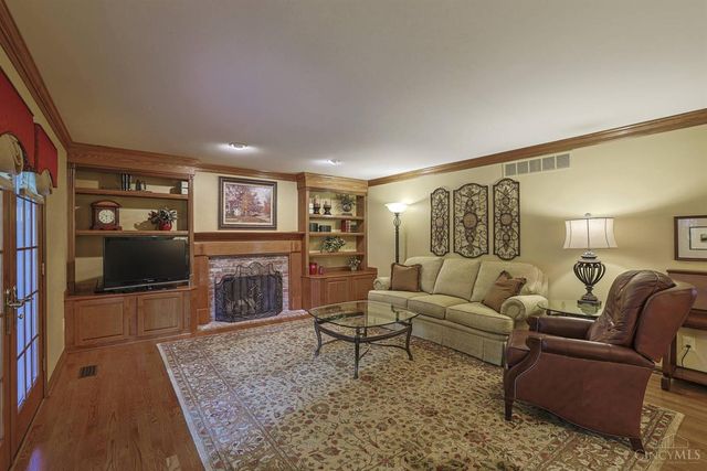 5445 Creek Bend Drive, West Chester, OH 45069