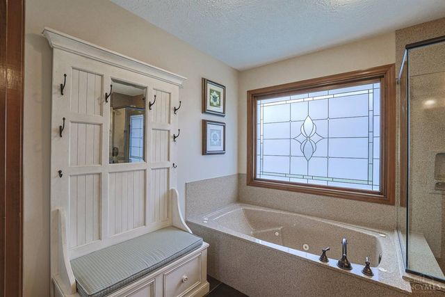 5445 Creek Bend Drive, West Chester, OH 45069