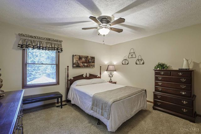 5445 Creek Bend Drive, West Chester, OH 45069