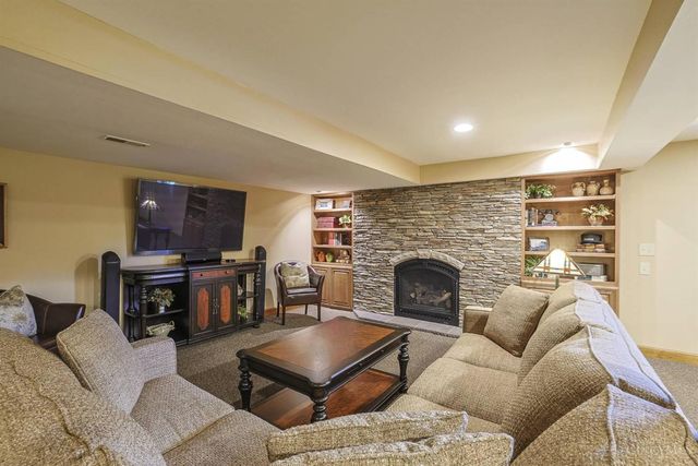 5445 Creek Bend Drive, West Chester, OH 45069