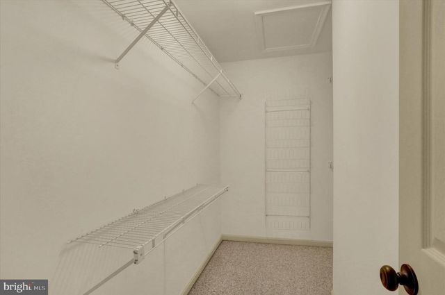 1719 BENNINGTON DR, Harrisburg, PA 17112