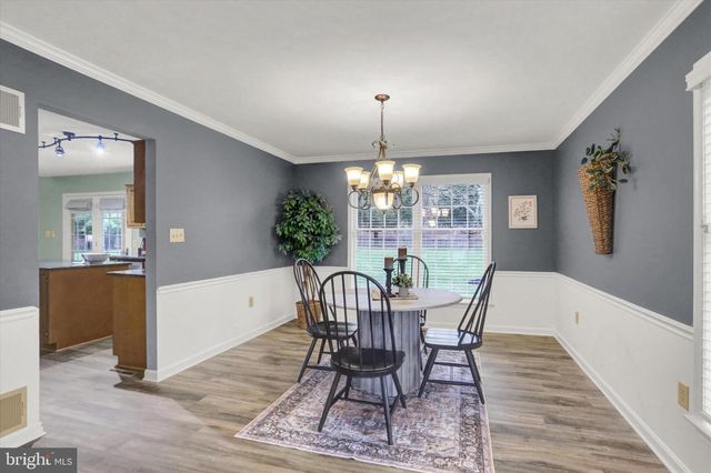 1719 BENNINGTON DR, Harrisburg, PA 17112