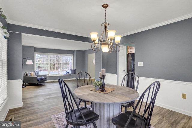 1719 BENNINGTON DR, Harrisburg, PA 17112