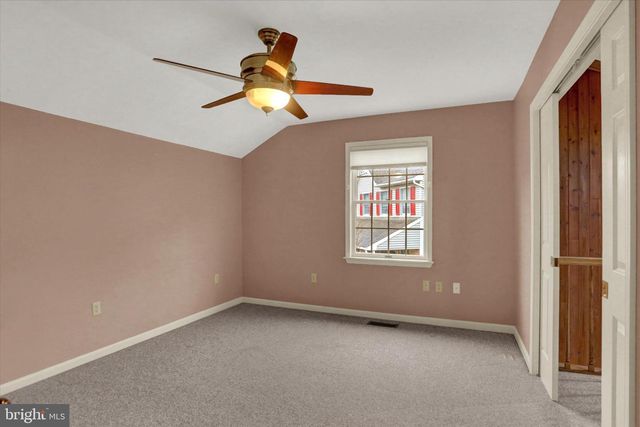 1719 BENNINGTON DR, Harrisburg, PA 17112