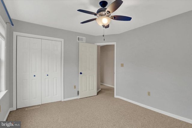 1719 BENNINGTON DR, Harrisburg, PA 17112