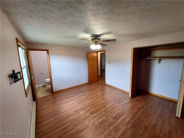 1990 Belfort Avenue NE, Louisville, OH 44641