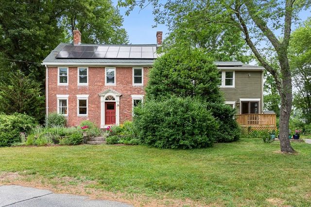 462 Ledge, Seekonk, MA 02771