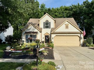 5931 Downfield Wood Drive, Charlotte, NC 28269