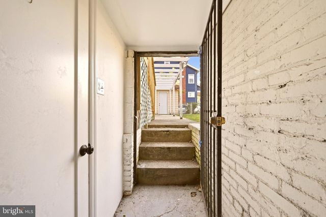 901 BUTTERNUT ST NW, Washington, DC 20012