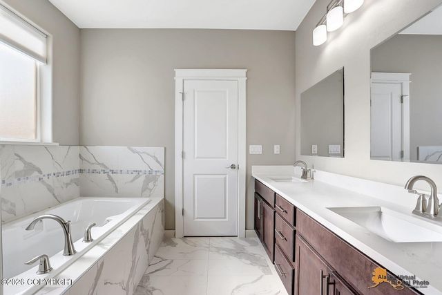 1870 S Berlin Rose Street, Wasilla, AK 99623