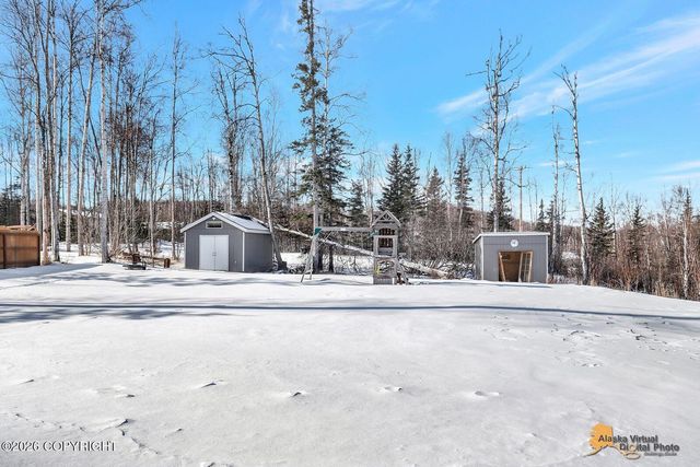 1870 S Berlin Rose Street, Wasilla, AK 99623