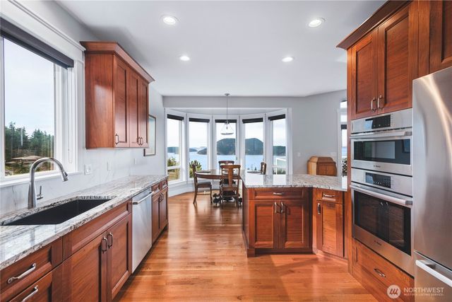 4122 Ellisport Place, Anacortes, WA 98221