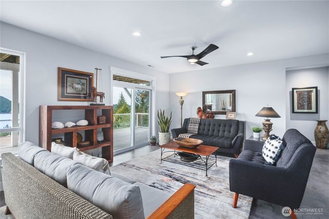 4122 Ellisport Place, Anacortes, WA 98221