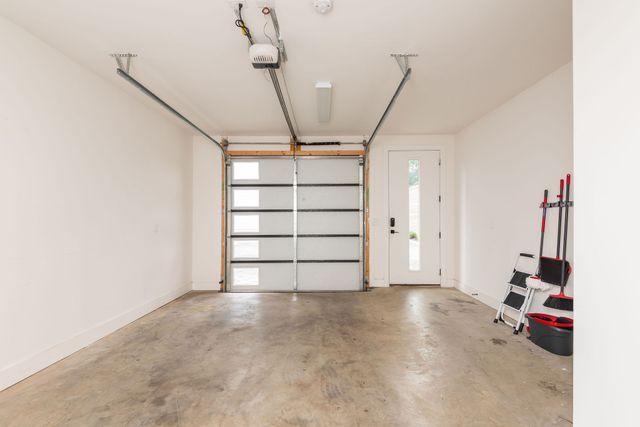 2403D Jefferson St, Nashville, TN 37208