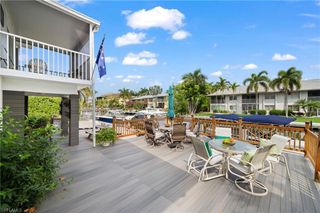 1605 Chesapeake AVE # 6, Naples, FL 34102