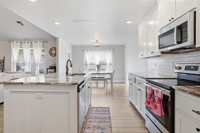 4304 SW Brandon Ln, Lawton, OK 73505