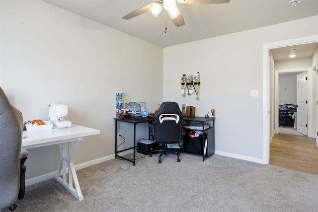 4304 SW Brandon Ln, Lawton, OK 73505