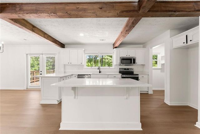 2178 Rockdale Circle, Snellville, GA 30078